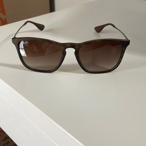 LIKE NEW RAY BANS